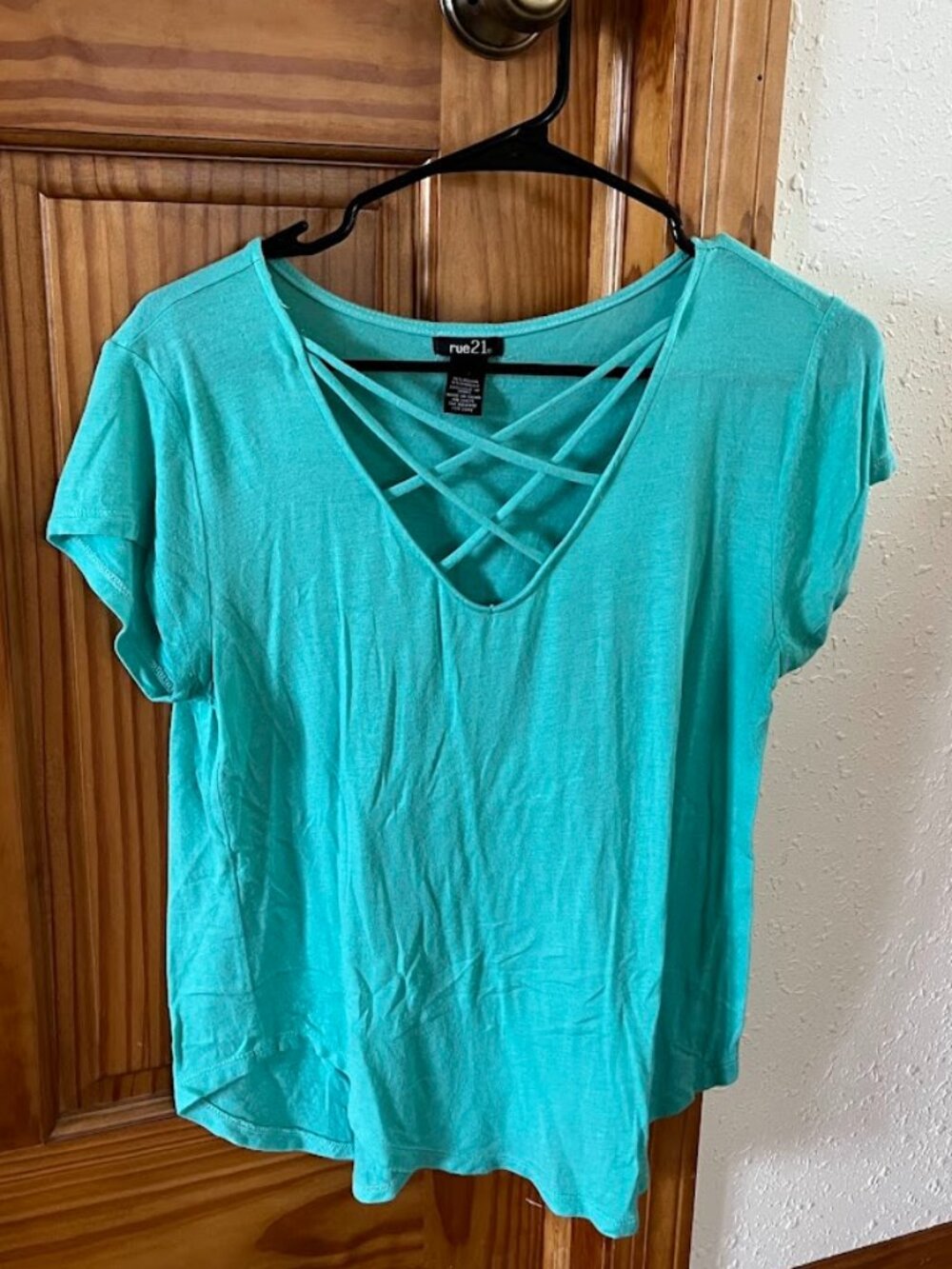 Rue 21 Women's Strappy Neckline Shirt, Turquoise, XS